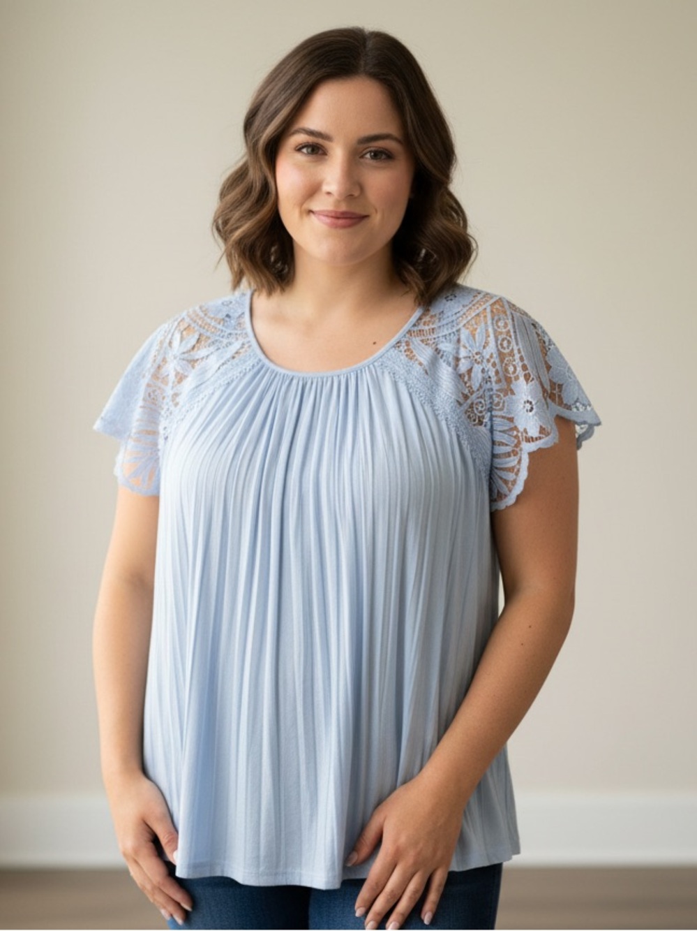 NWT MADISON Women’s 1X Light Blue Crochet Flutter‎ Sleeve Top
